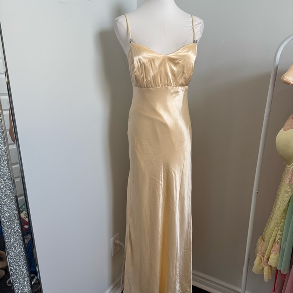 ✨ Vintage Gold Satin Slip Dress — Minimal Chic Old Money Elegance L - Picture 3 of 10
